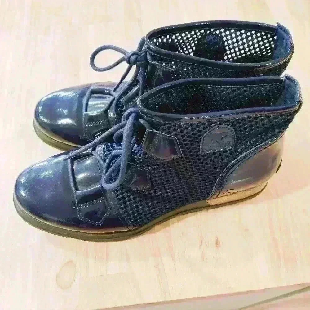 Sorel Navy Mesh and Patent Lace-Up Ankle Boots